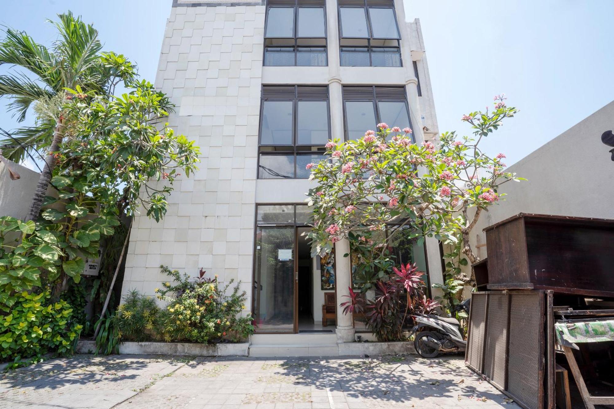 OYO 482 Anika Guest House Kuta Lombok Zewnętrze zdjęcie